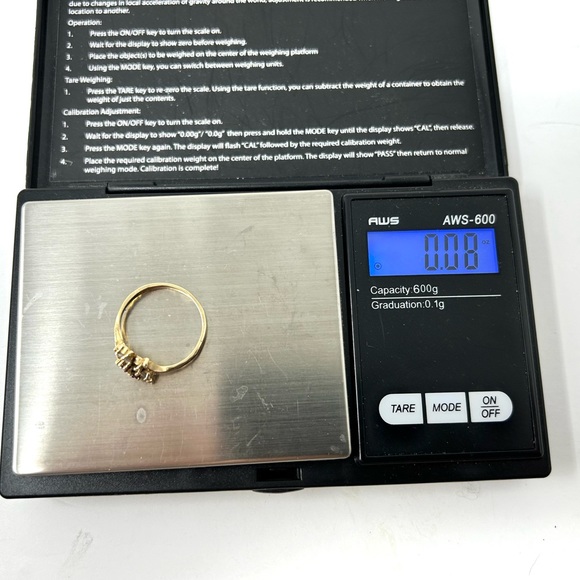 10K white topaz and ruby ring, ~ size 8 - Picture 11 of 12